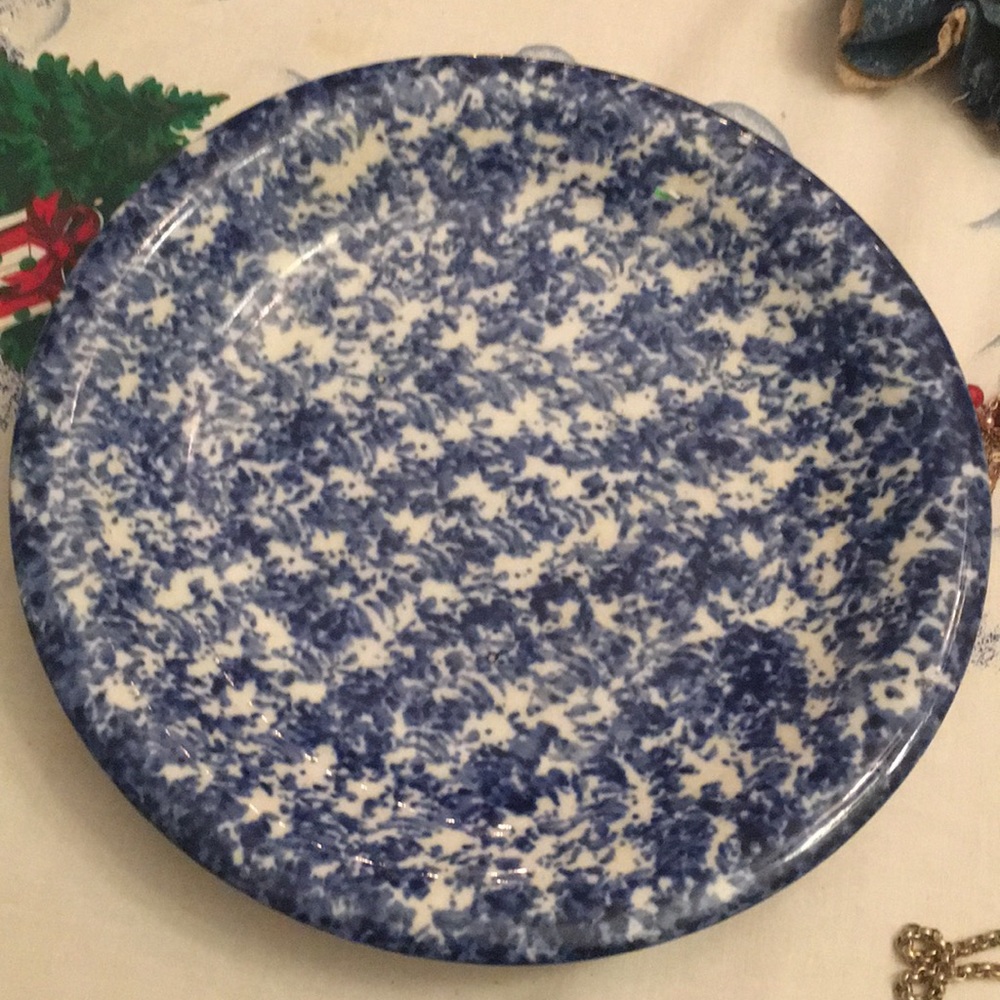 Flo blue antique plate